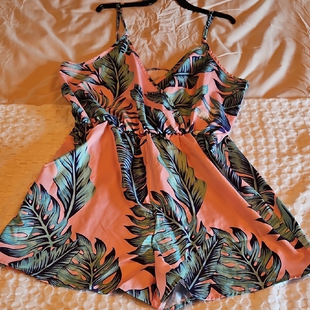 Tropical Leaf Print Romper Size Med